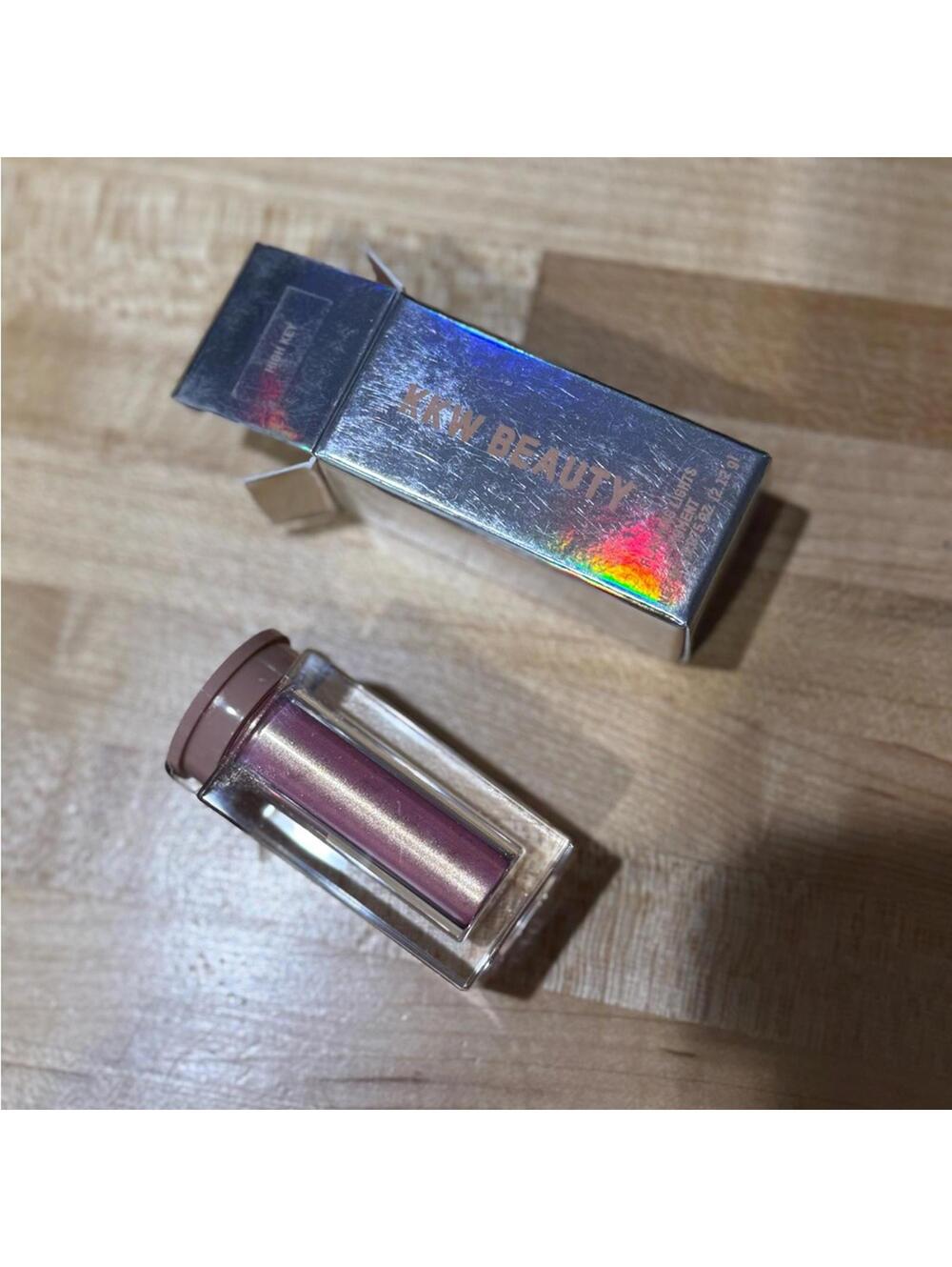 BNIB KKW Flashing Lights Loose Pigment Eyeshadow HIGH KEY
